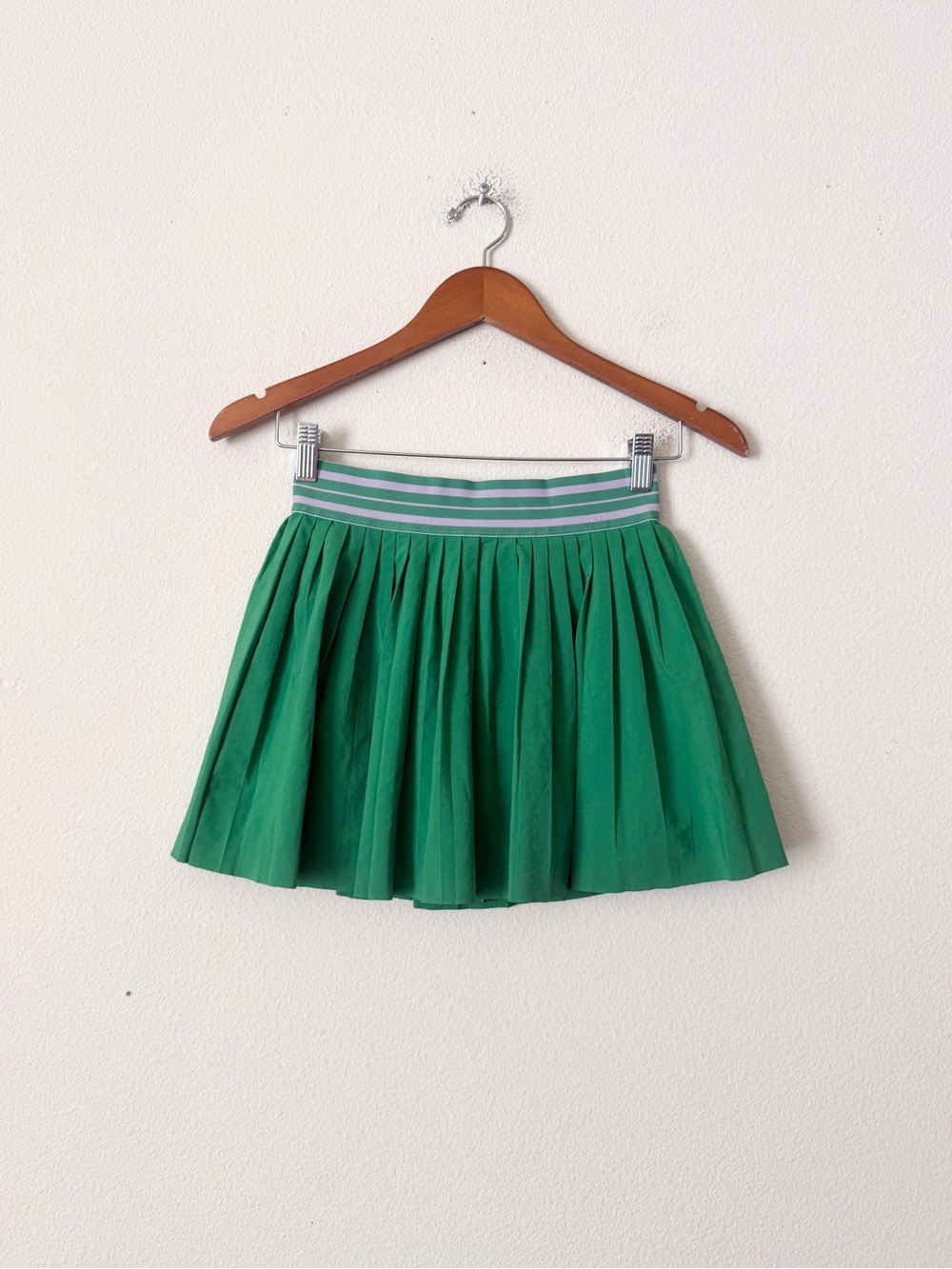 Beyond Yoga XS If You Pleats high rise elastic waistband pleated mini skirt